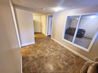 2906 King St E #6, Clarington, ON L1C 1N4