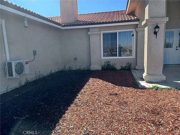 3rd image of 445 Solano Rd