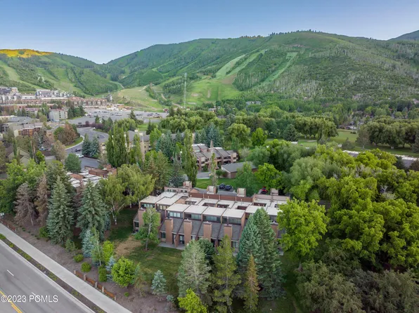 1682 Captain Molly Dr, Park City, UT 84060