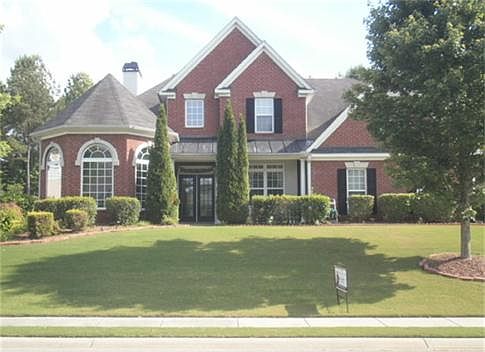 2nd image of 455 Virginia Park