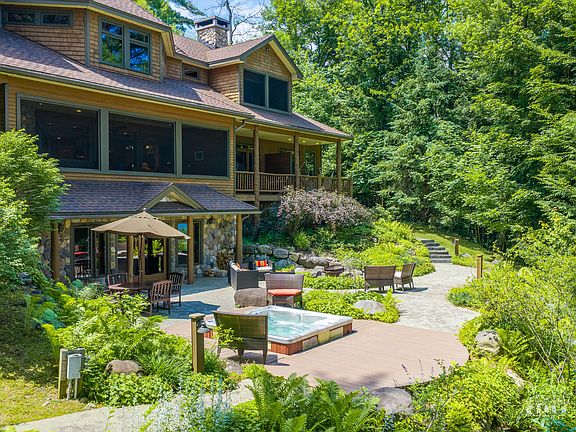 4th image of 46 Fiddlehead Bay Rd