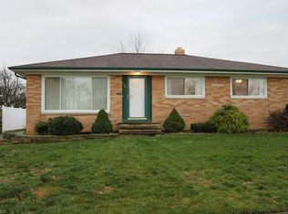 360 E Dawnwood Dr, Seven Hills, OH