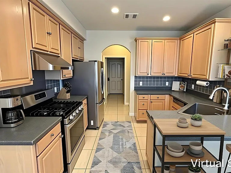 7511 S Linpar Ct — Photo 16