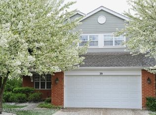 39 Caribou Xing, Northbrook, IL 60062