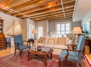 52 Commercial Wharf, Boston, MA 02110