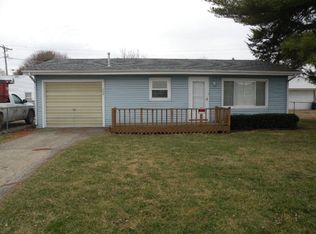 106 Morris St, Catlin, IL 61817