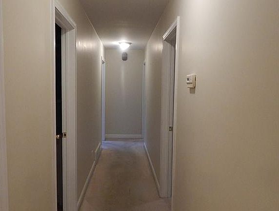 5th image of 1351 S Westwood Dr