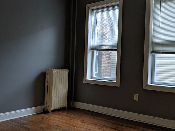 5th image of 11 Gardner Ave #24E