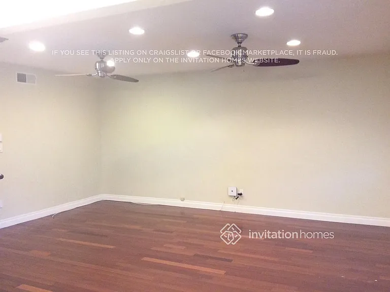 21827 Nicolle Ave — Photo 3