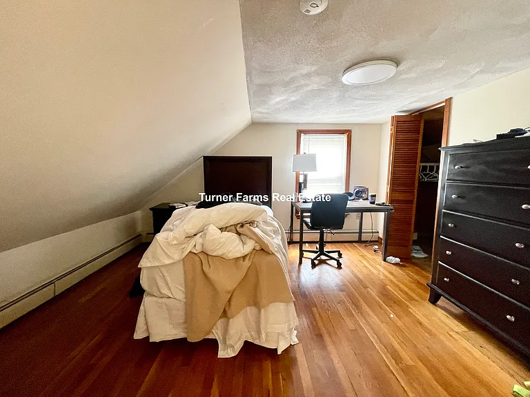 585-587 Somerville Ave #A-1 — Photo 8