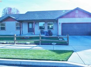 10503 Emily Dr, Island City, OR 97850