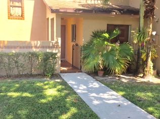 2353 NW 36th Ave, Coconut Creek, FL 33066