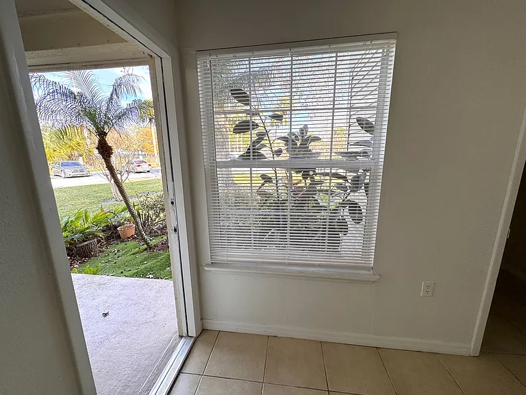 1916 Lake Atriums Cir #40 — Photo 3