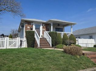 411 E Fulton St, Long Beach, NY
