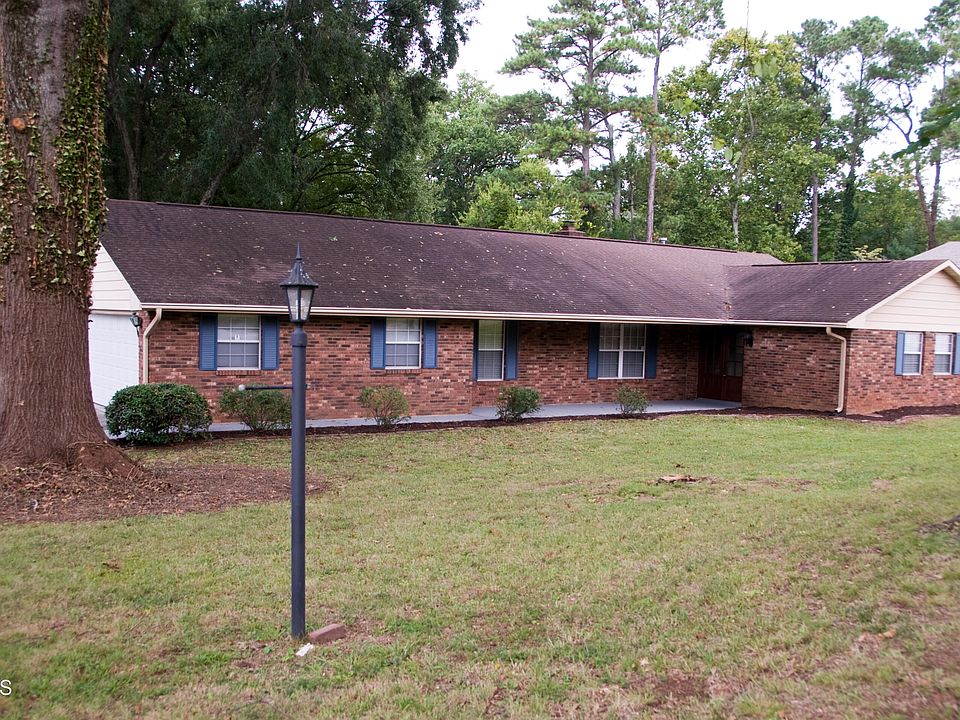 1st image of 8113 NW Bennington Dr