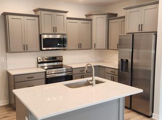 5336 Destiny Dr, Pleasant Hill, IA 50327
