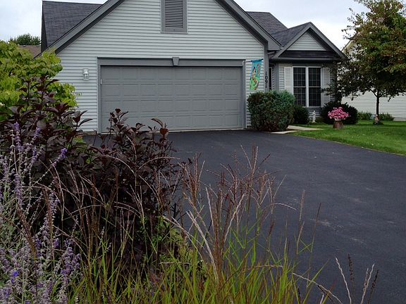 2nd image of 1091 S Creek Dr