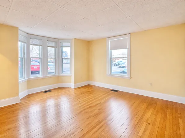 1132 Washington St #3, Dorchester Center, MA 02124