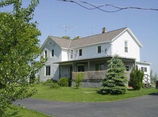 N6772 McHugh Rd, HILBERT, WI 54129