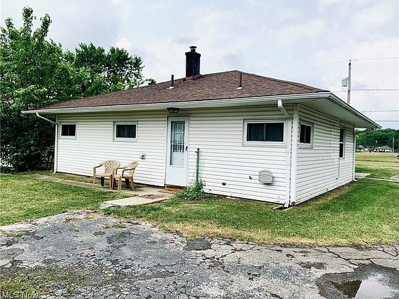 2nd image of 321 N Roanoke Ave