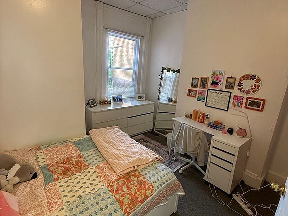 3rd image of 3449 Ward St