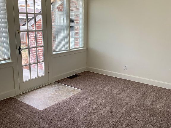 4th image of 737 2nd St NW