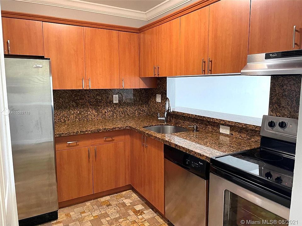1st image of 10431 N Kendall Dr APT D403