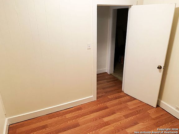 5th image of 1430 Schley Ave APT 1