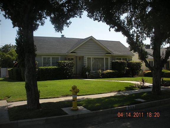 3rd image of 230 E La Deney Dr
