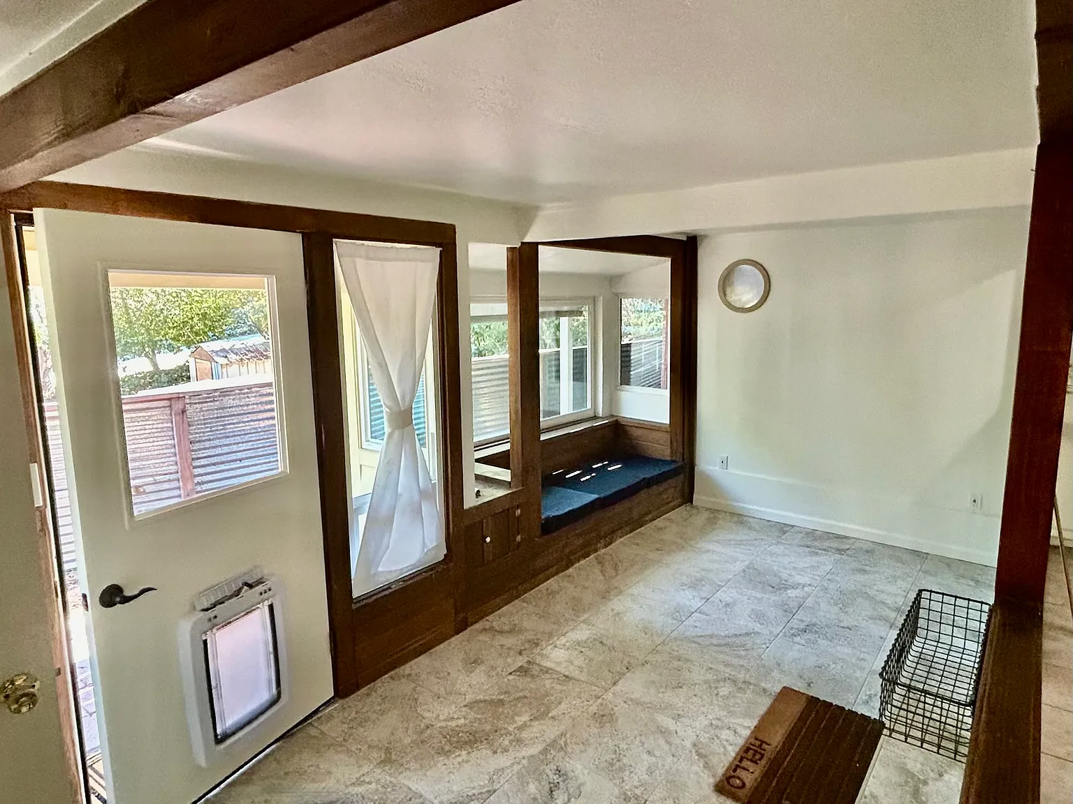 1 bed, 600 sqft, $2,000 — Photo 2