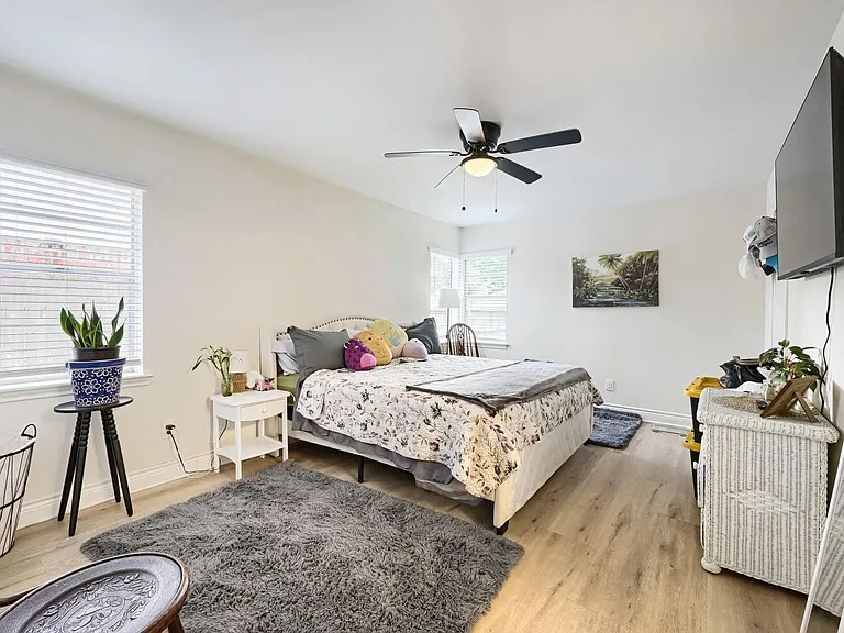8927 Langdon Ln — Photo 21