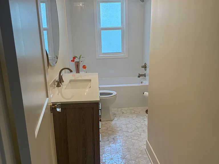 4440 Terrace St — Photo 6