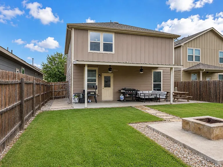 216 La Dera Dr — Photo 18