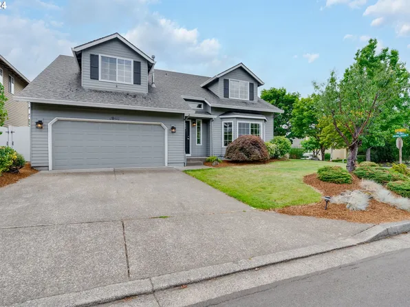 5948 Bay Point Dr, Lake Oswego, OR 97035