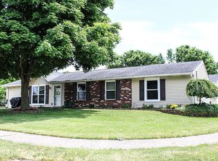 320 Apache Dr, Circleville, OH 43113