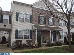 2001 Creekside Ct, Warrington, PA 18976