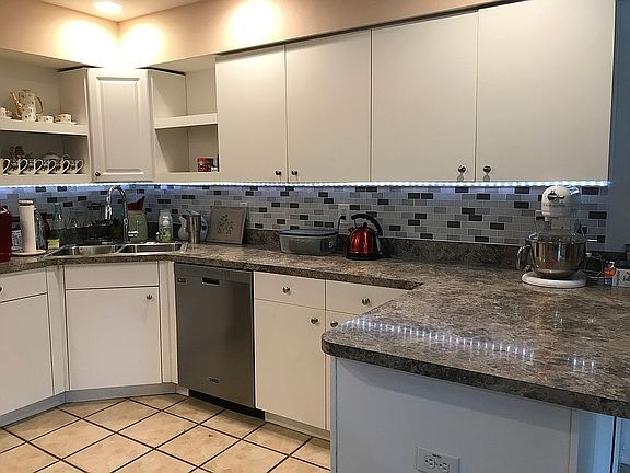 2nd image of 10620 Windsmont Ct
