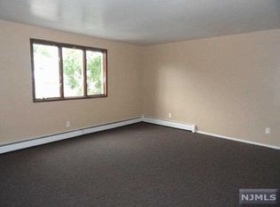 635 Valley Brook Ave FL 2ND, Lyndhurst, NJ 07071