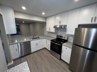 20972 Taft Rd, Northville, MI 48167