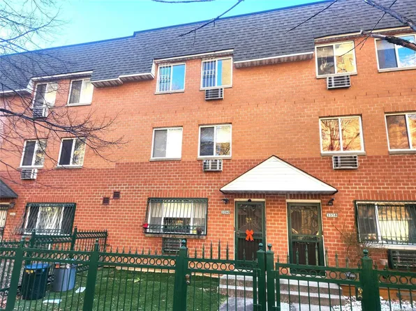 33-60 14th Street, Astoria, NY 11106