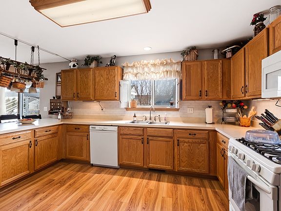 5th image of 11576 Heritage Ln