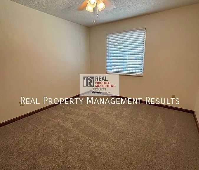 895 Claymark Way #205 — Photo 8