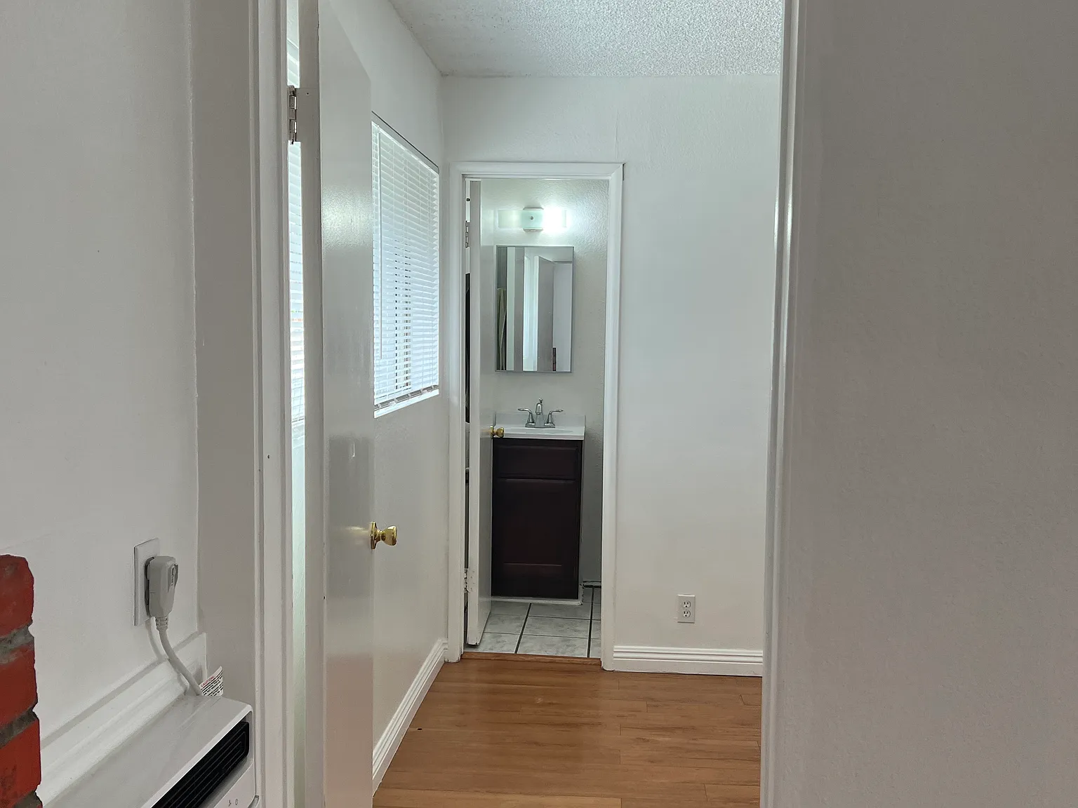 501 Elizabeth Ave — Photo 3