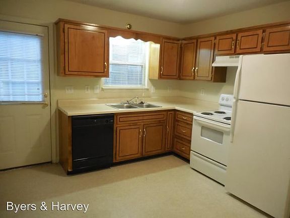 3rd image of 2244 Mason Way APT C