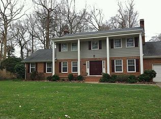 909 Prince Phillip Dr, Virginia Beach, VA 23452