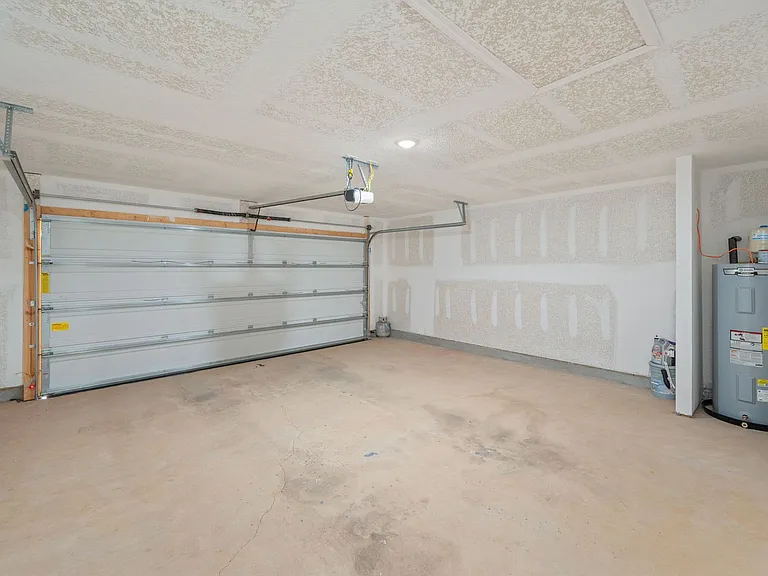 522 Mary Lou Way — Photo 39
