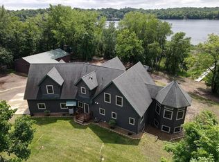 2406 Augusta Rd, South Haven, MN 55382