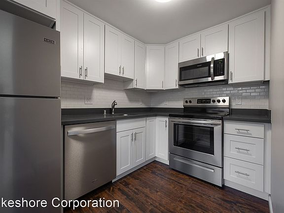 3rd image of 546 156th Ave SE APT D