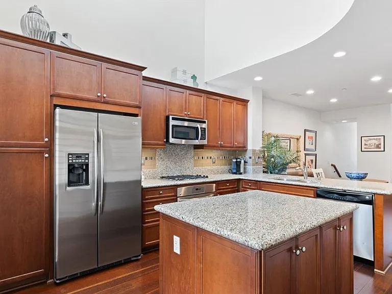 71 Brownstone Way — Photo 9