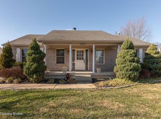 6205 Cooper Chapel Rd, Louisville, KY 40229